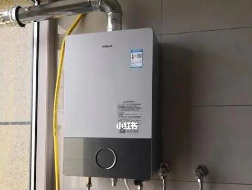 万家乐热水器故障维修攻略：常见7种故障与应对方法，400电话随时服务